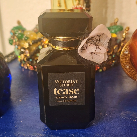 Victoria's Secret Tease Candy Noir - Picture 2 of 4